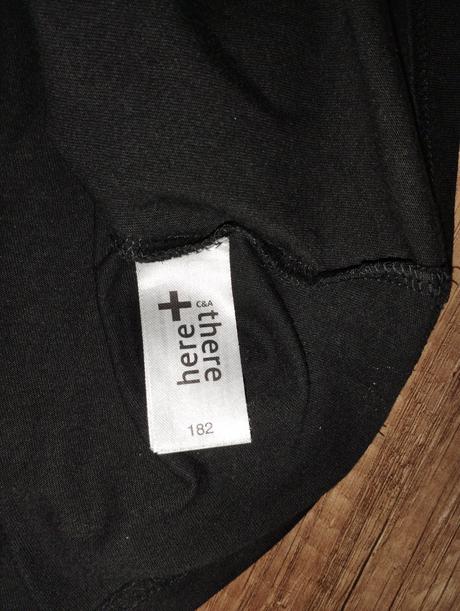 Čierne tričko s aplikáciou, c&a,182