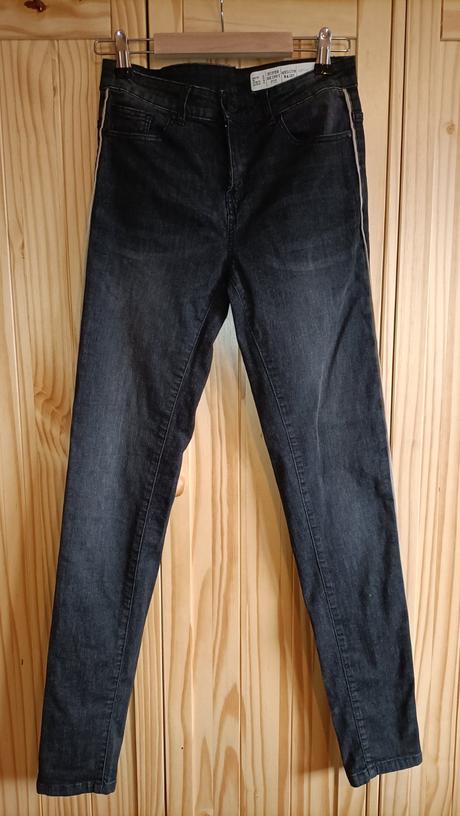 Dámske skinny džínsy veľ. 36, esmara,36