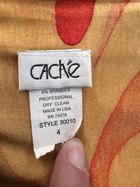 Caché luxusné zavinovacie šaty slim vel.s-m, s