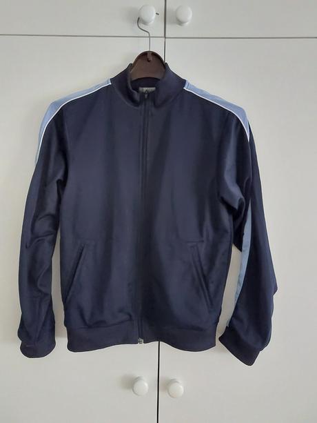 Sportové oblecenie, 158