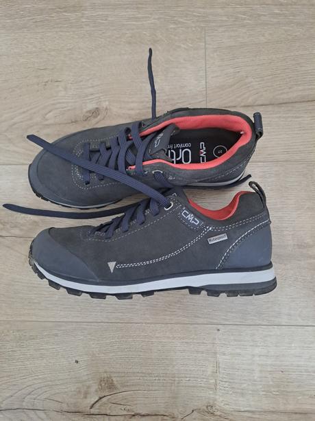 Trekkingove topánky, 37
