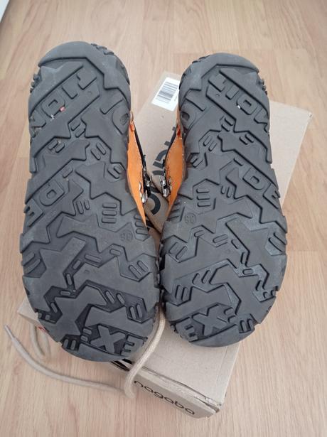 Nagaba turistické topánky, 36