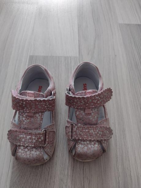 Predam detske topanky, superfit,19