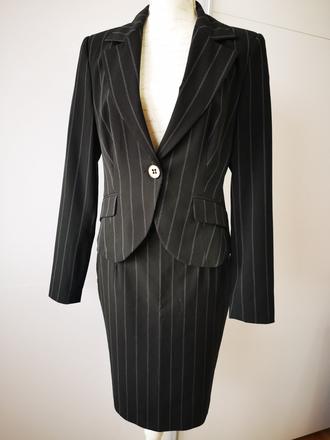 Dámsky kostým rinascimento, s