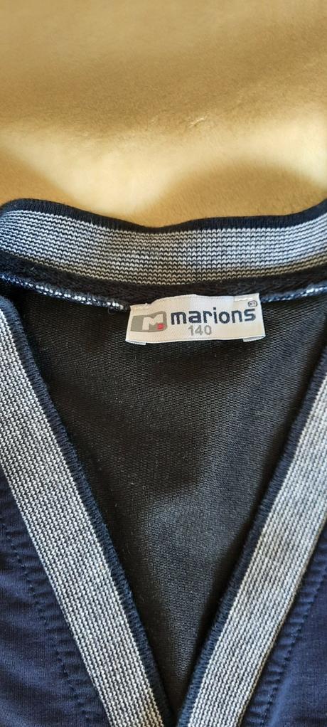 Tmavomodrý elegantný sveter, 140