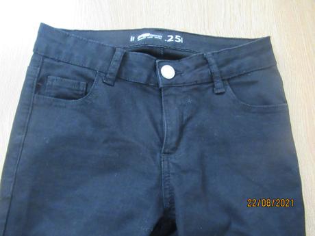 Krásne čierne rifle 158/164, 158