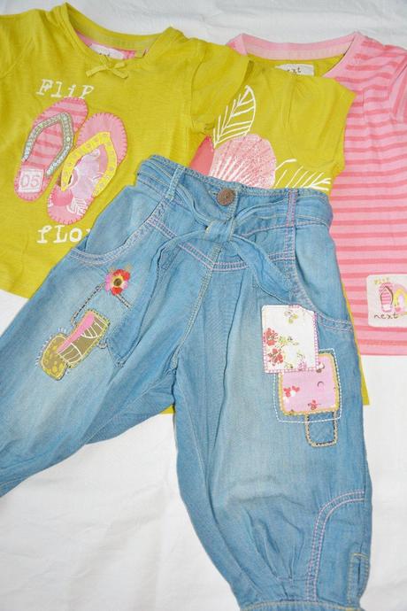 Flip-flop háremky + tričko, super stav, next,98