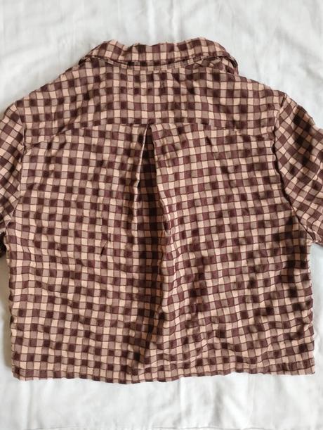 Kratšia hnedá kockovaná košeľa, reserved,s