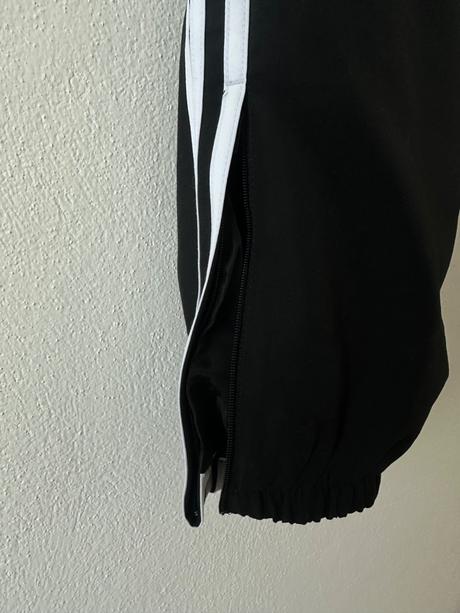 Šušťákové nohavice adidas, adidas,l