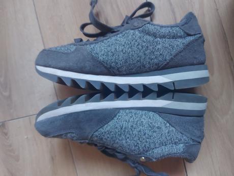 Zateplene tenisky, skechers,35