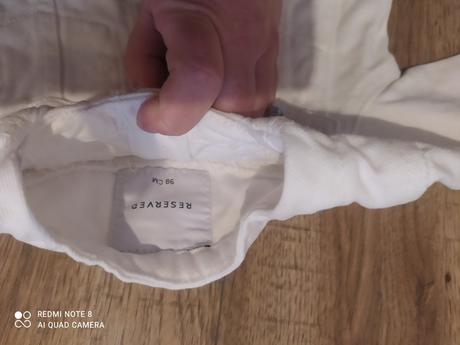 Krásna snehovobiela riflova bunda, reserved,98