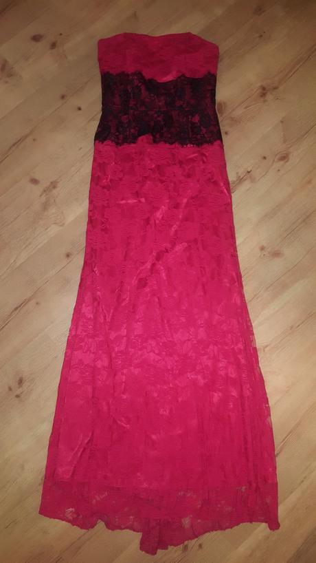 Čipkované spoločenské šaty, 38