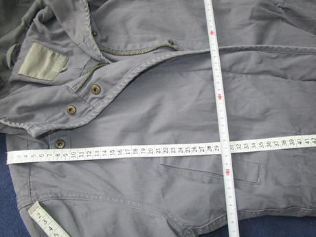 2068. párka, vetrovka, s