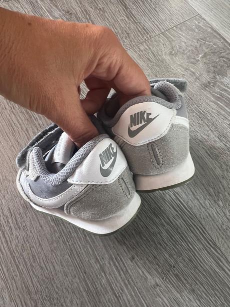 Nike tenisky, nike,21