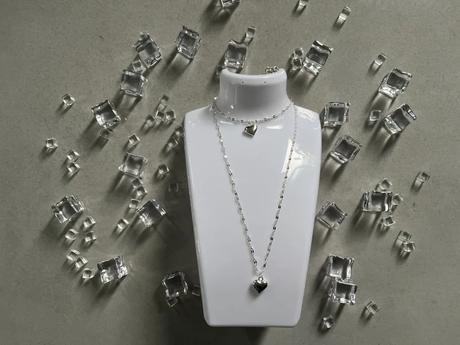 Strieborna ag925 suprava nahrdelnik a naramok, 