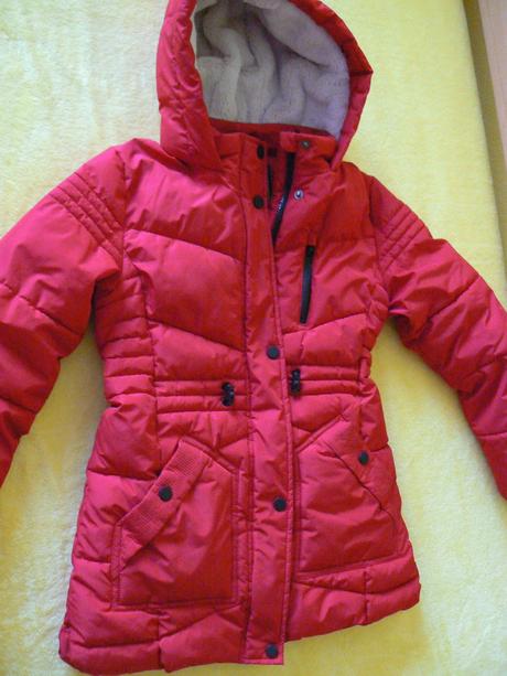 Dievčenská zimná bunda c&a veľ. 140, c&a,140