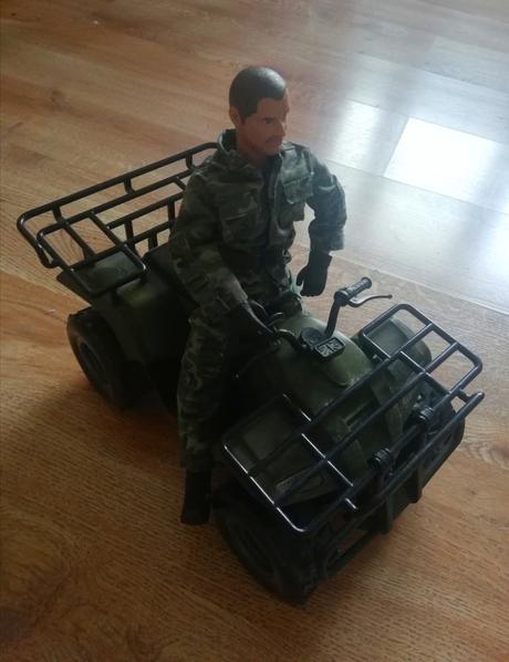 Štvorlolka s kenom, 