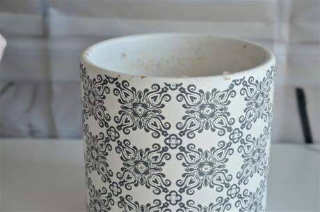 Betónový kvetináč-č-1, 