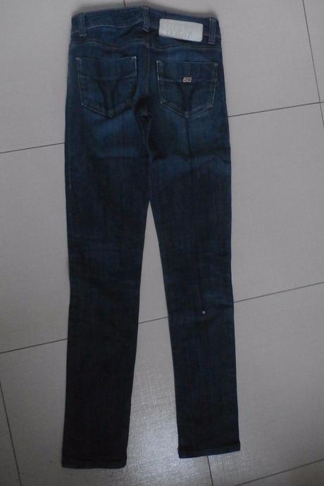 Rifle  miss sixty, miss sixty,s