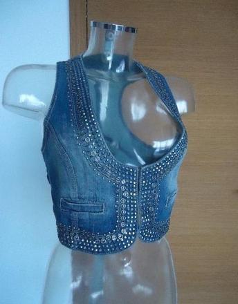 Rifľová sexi vestička s vybíjancami v boho style, bershka,s