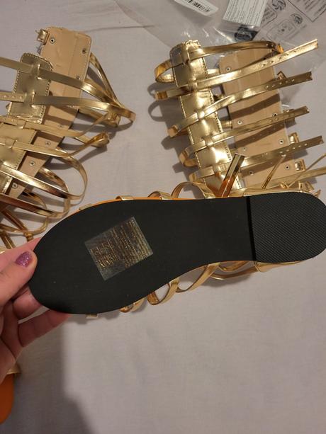 Krásne gladiatorky, 38 / 39