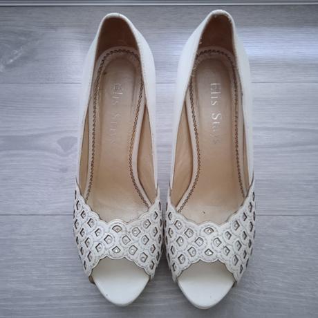 Lodičky svadobné, 37