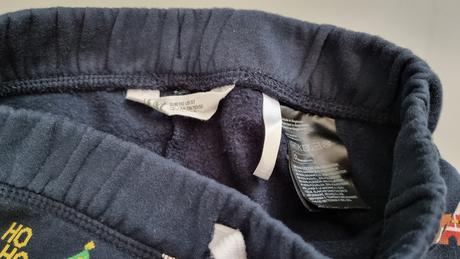 Vianočné pyžamko a tepláky, 110