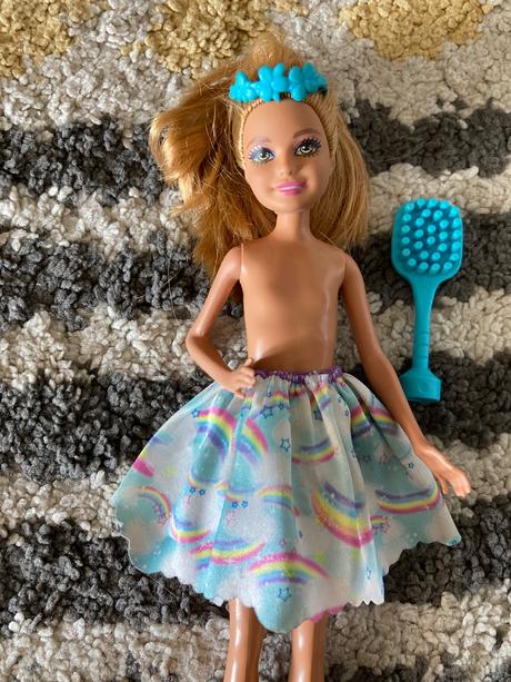 Teen barbie s doplnkami,