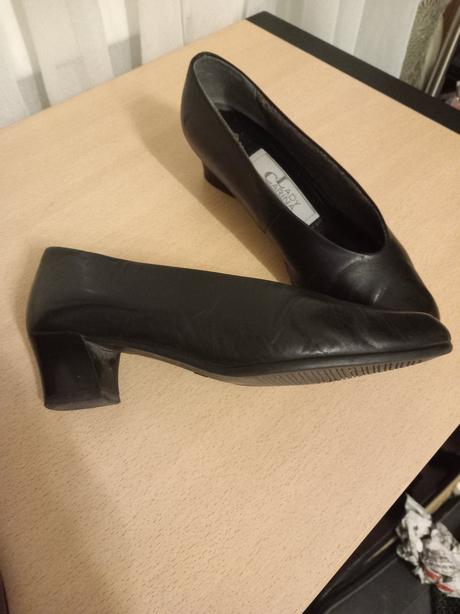 Čierne koženne topanky, 35