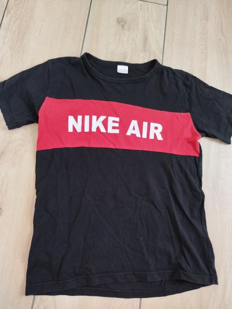 Krátke tričká, 146