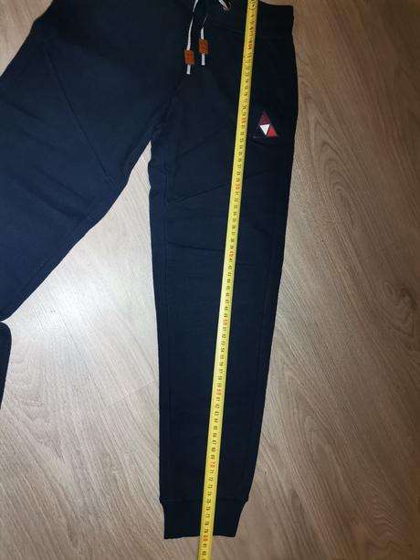 Tepláky, pepperts,134