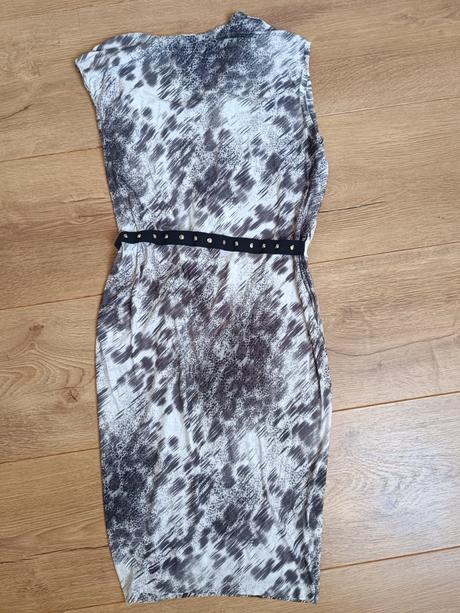 Svetlosive saty guess s, guess,s