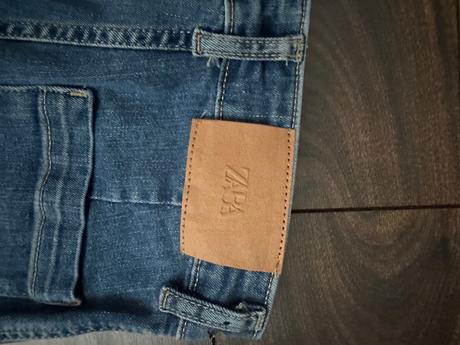 Dievčenské rifle, zara,122