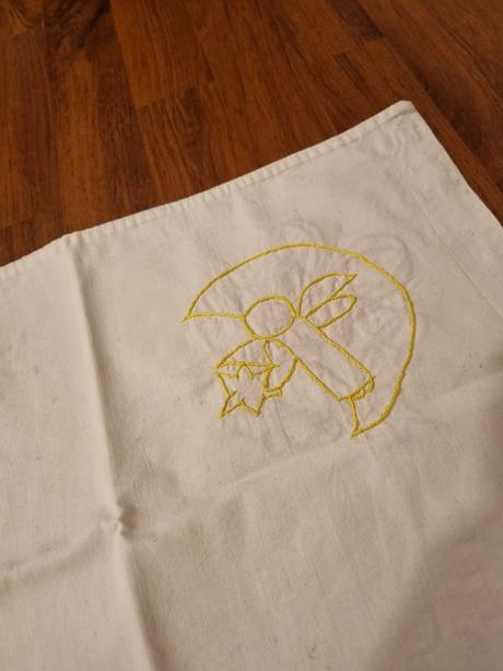 Retro vankúšik vyšívaný - od babičky, šírka (cm): 45,dĺžka (cm): 30