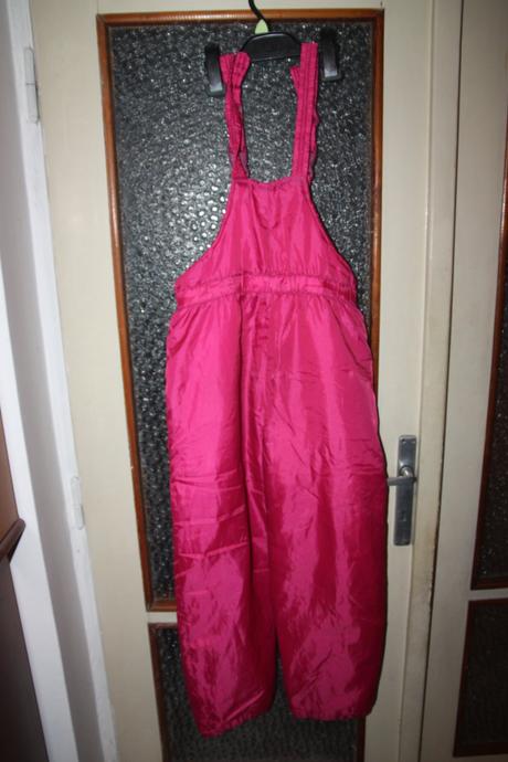 Lyziarska suprava v. 140 na donosenie, 140