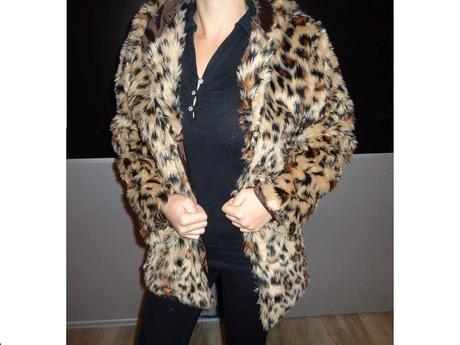 Leopardia bundička, s