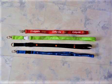 Šnúrky na kľúče 4 ks,