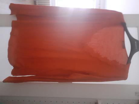 Cerveny damsky pulover, 170