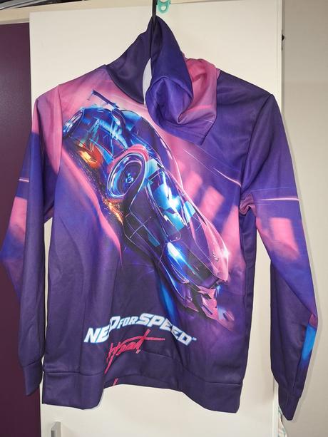 Tepláková suprava, 134