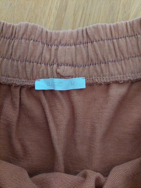 Dámska sukňa, basics,m