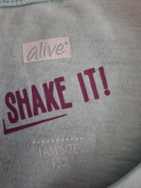 Dievčenské tričká., 152