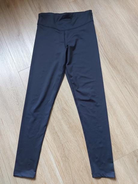 Leginy, m