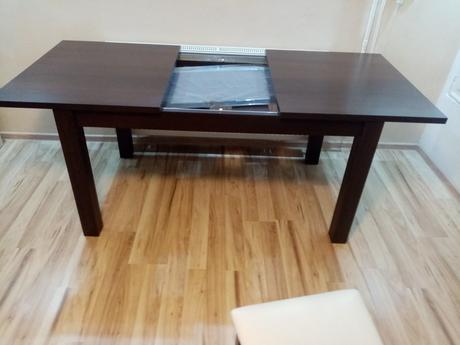 Jedálenský stôl rozťahovací, 