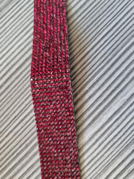 Choker s kamienkami,