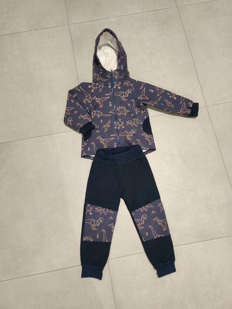 Softshellová súprava, 98