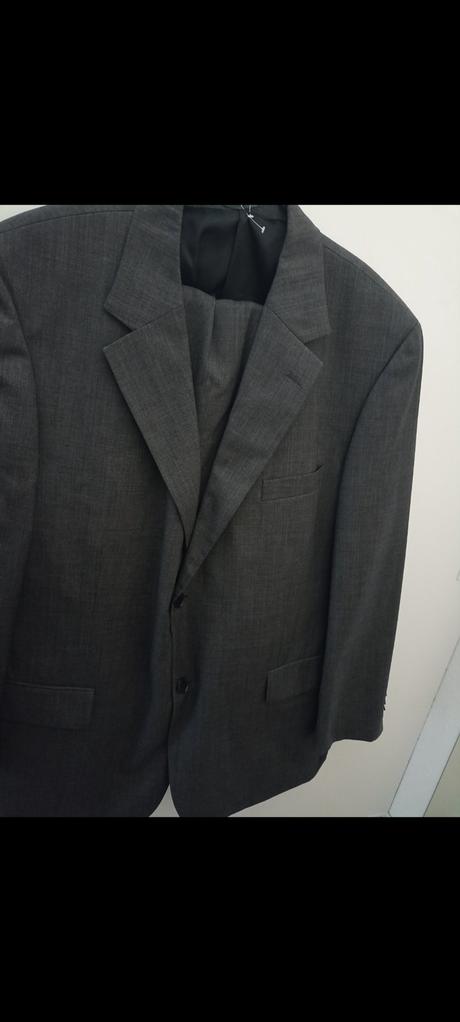 Pánske obleky, 42