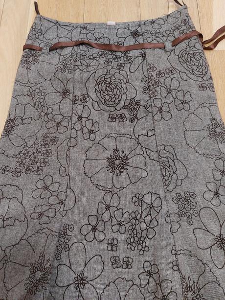 Sukňa veľkosť 38, 38