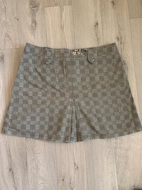 Krásna dámska sukňa l/xl, xl