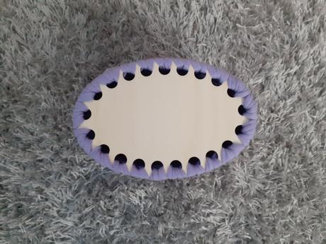 Háčkovaný košík s dreveným dnom, 