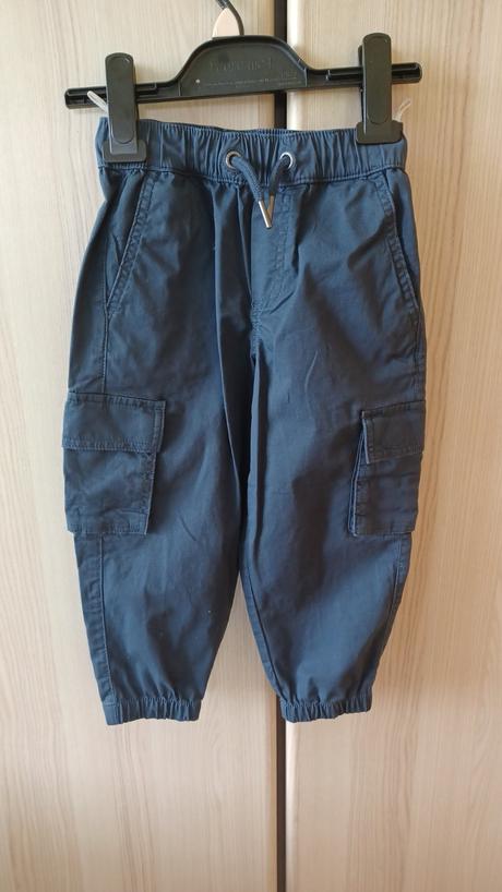 Nohavice 98, c&a,98